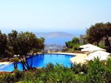 BODRUM GÜNDOĞAN'DA HAVUZLU KIRALIK VILLA